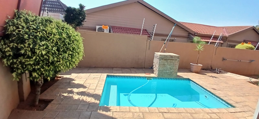 3 Bedroom Property for Sale in Cashan North West